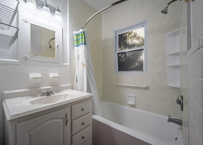 Apartment Dollar 2 -ocean Block